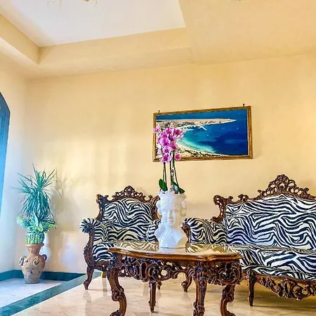 Araba Fenice Hotel