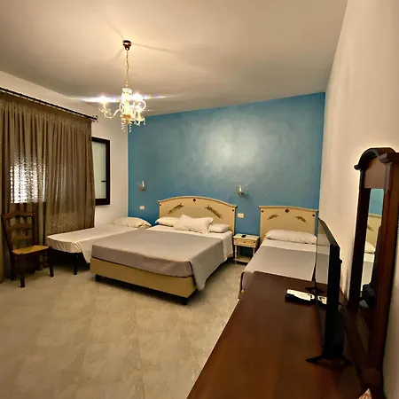 Araba Fenice 3*