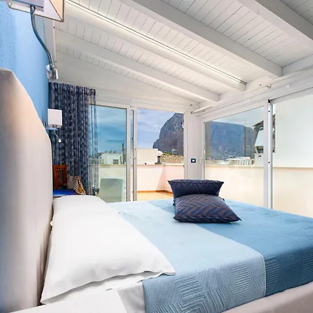 Araba Fenice Hotell