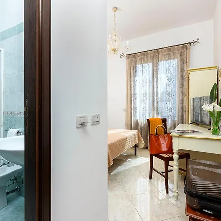 Hotell Araba Fenice 3*