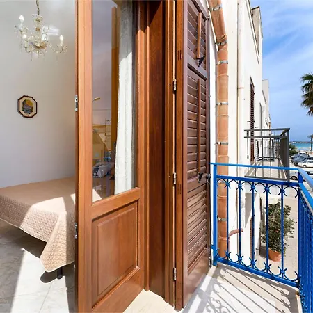 Araba Fenice 3*