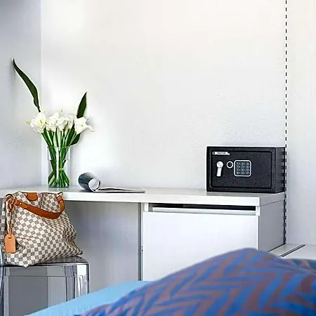 Araba Fenice 3*