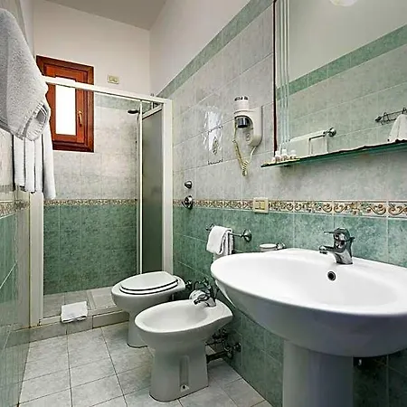 Araba Fenice Hotel 3*